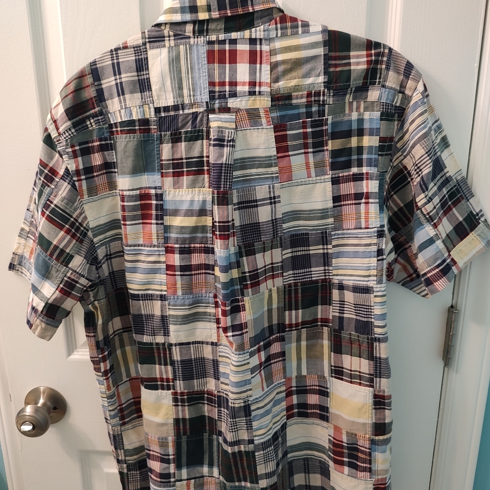 Men's Nautica Patchwork Short-Sleeve Shirt Size Medium - Picture 2 of 4